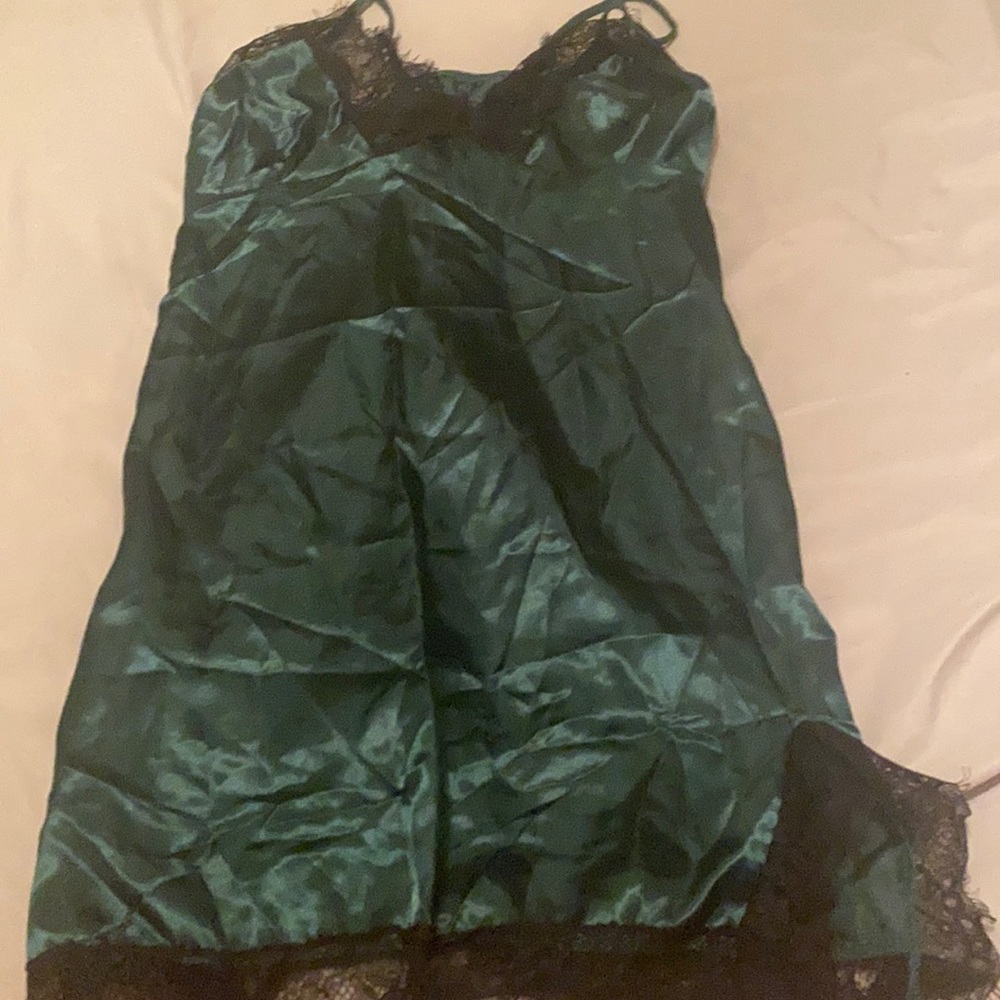 Green night gown silk